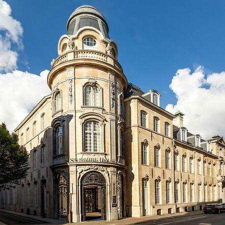 Sapphire House Antwerp, Autograph Collection By Marriott Hotel Kültér fotó The former headquarters of the Institut de France, at 103 rue de Rivoli, Paris 1st arrondissement