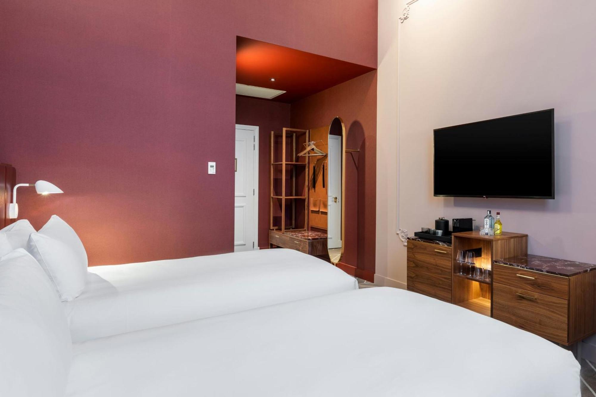 Sapphire House Antwerp, Autograph Collection By Marriott Hotel Kültér fotó A room at the hotel