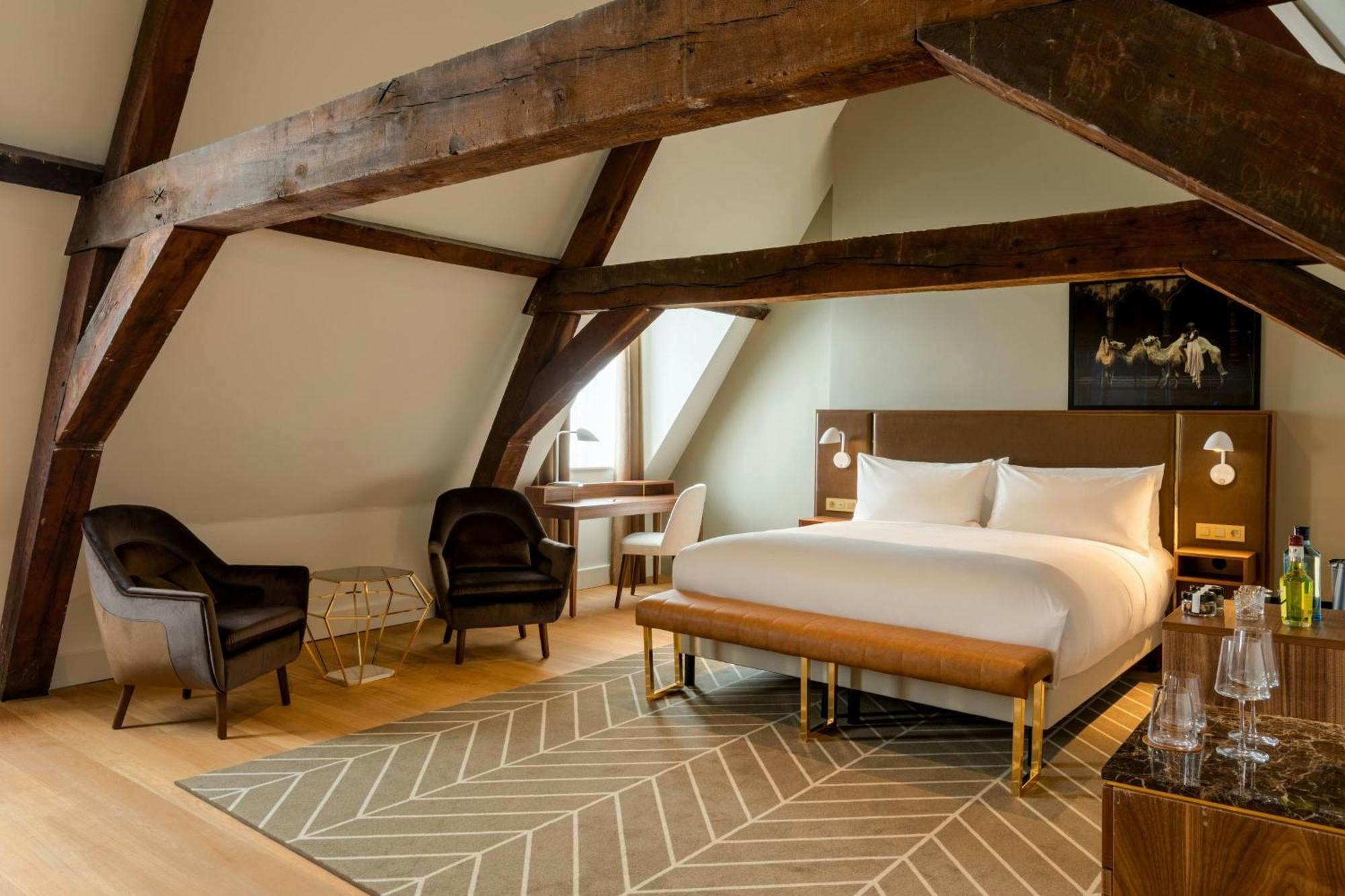 Sapphire House Antwerp, Autograph Collection By Marriott Hotel Kültér fotó A room at the hotel