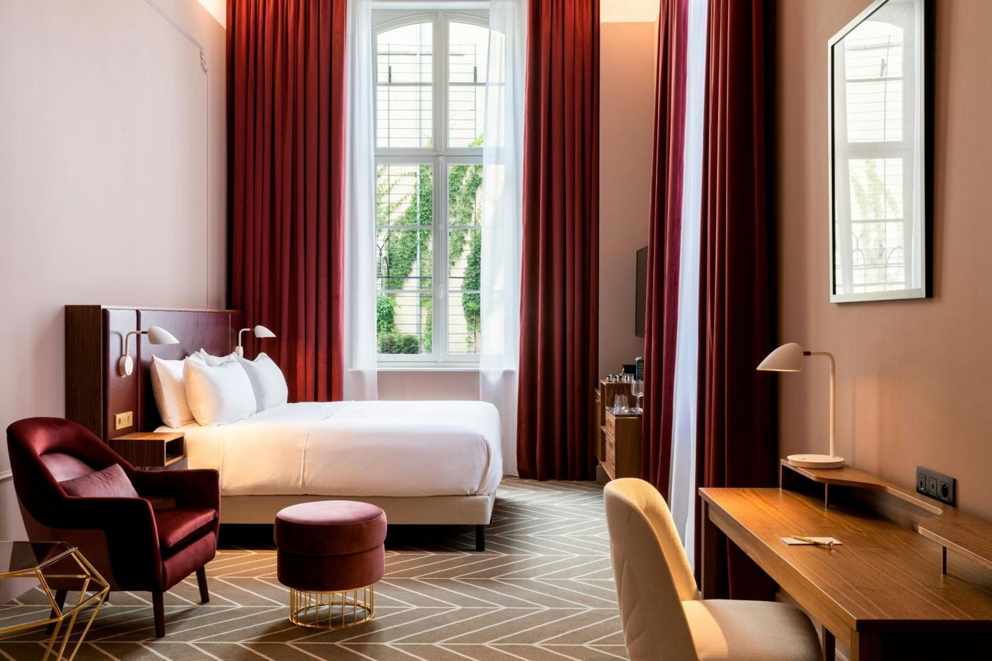 Sapphire House Antwerp, Autograph Collection By Marriott Hotel Kültér fotó A room at the hotel